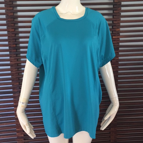Old Navy Tops - Old Navy active top